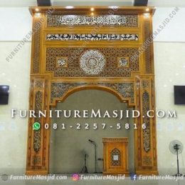 Mihrab Masjid Jati Ukir Kaligrafi Jepara